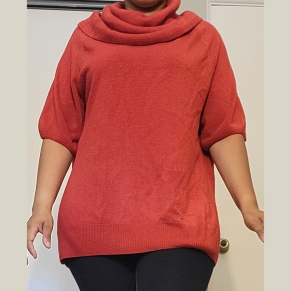 Lady In Red - Picture 3 of 7